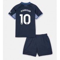 Tottenham Hotspur James Maddison #10 Replika babykläder Bortaställ Barn 2023-24 Kortärmad (+ korta byxor)